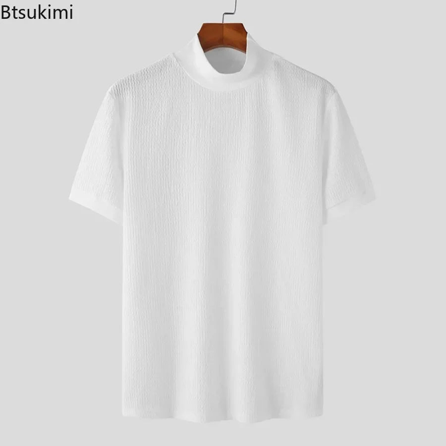 Camiseta masculina de malha, casual texturizada, meia gola alta, lisa, manga curta