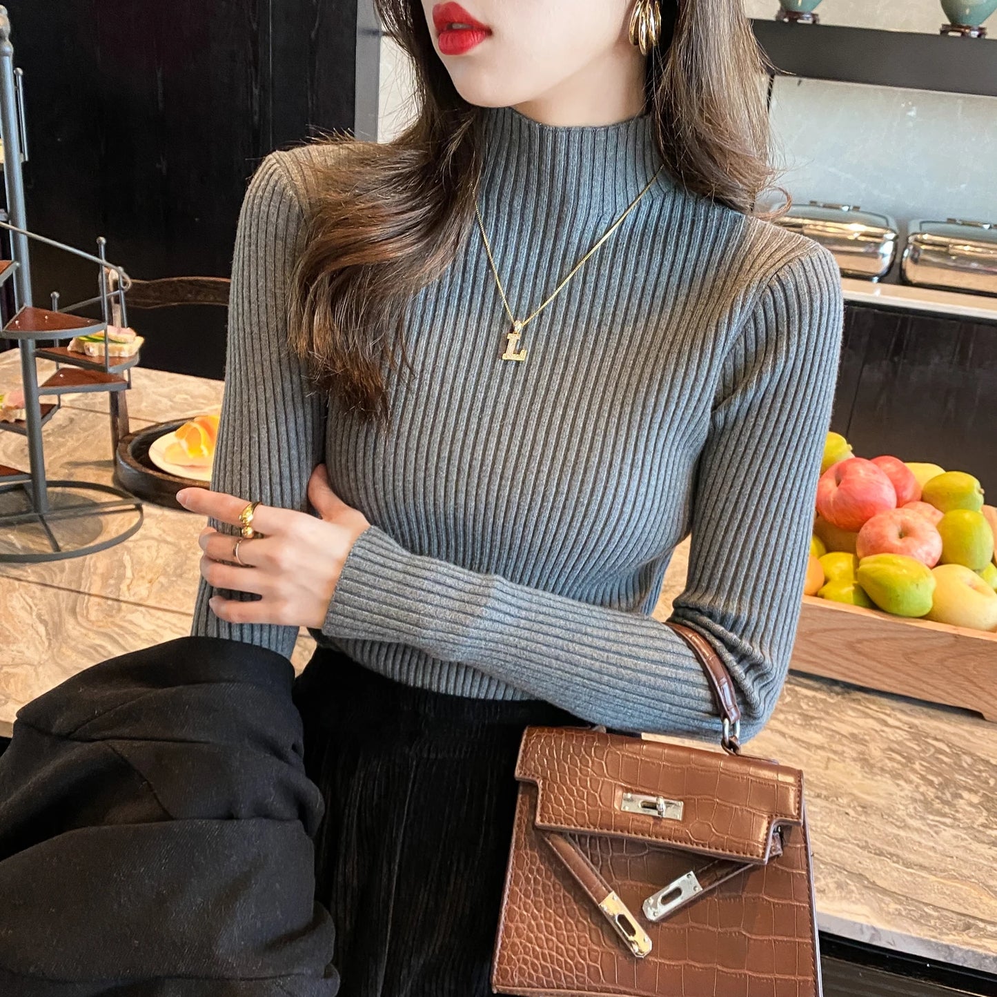 Suéter de malha feminino de inverno com manga comprida e gola falsa, pulôver, suéter de malha fina, blusas femininas da moda 2025