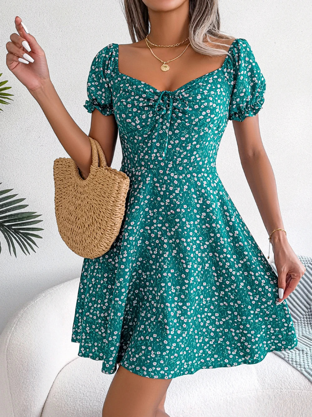 Vestido feminino casual com babados, manga curta, estampa floral