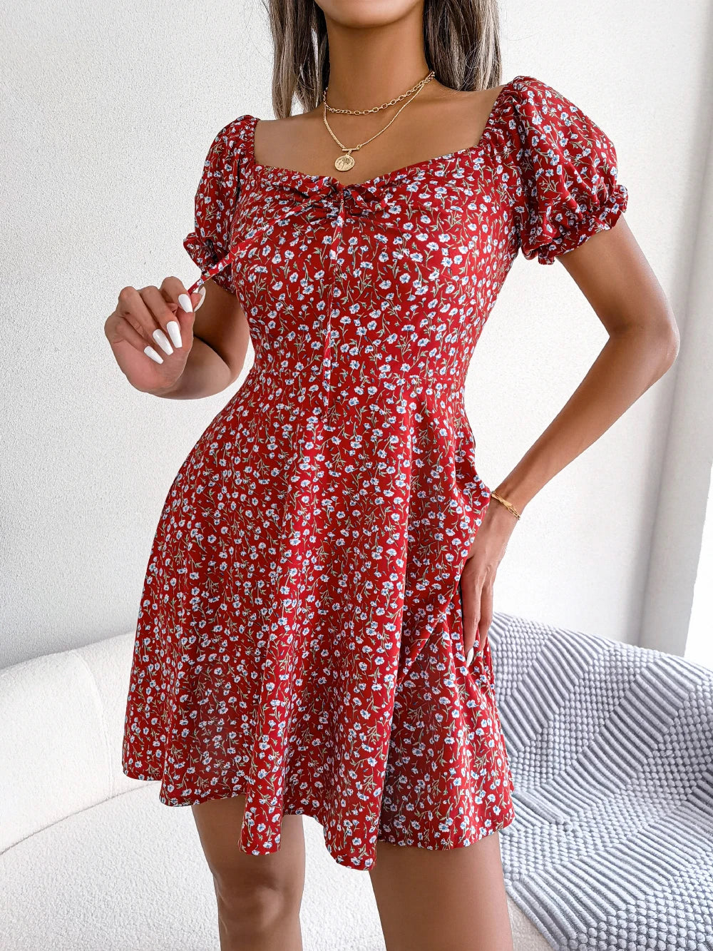 Vestido feminino casual com babados, manga curta, estampa floral